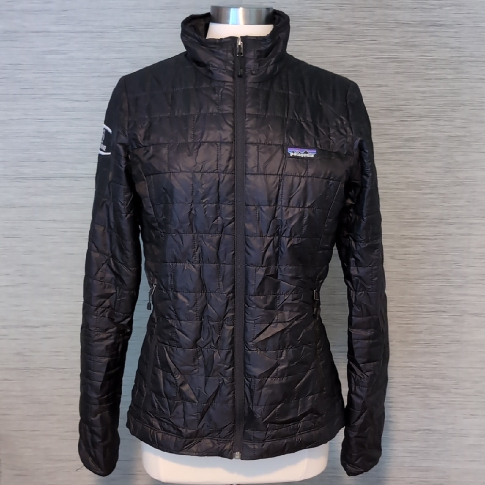 Patagonia Women's Dark Quilted Puffer Jacket